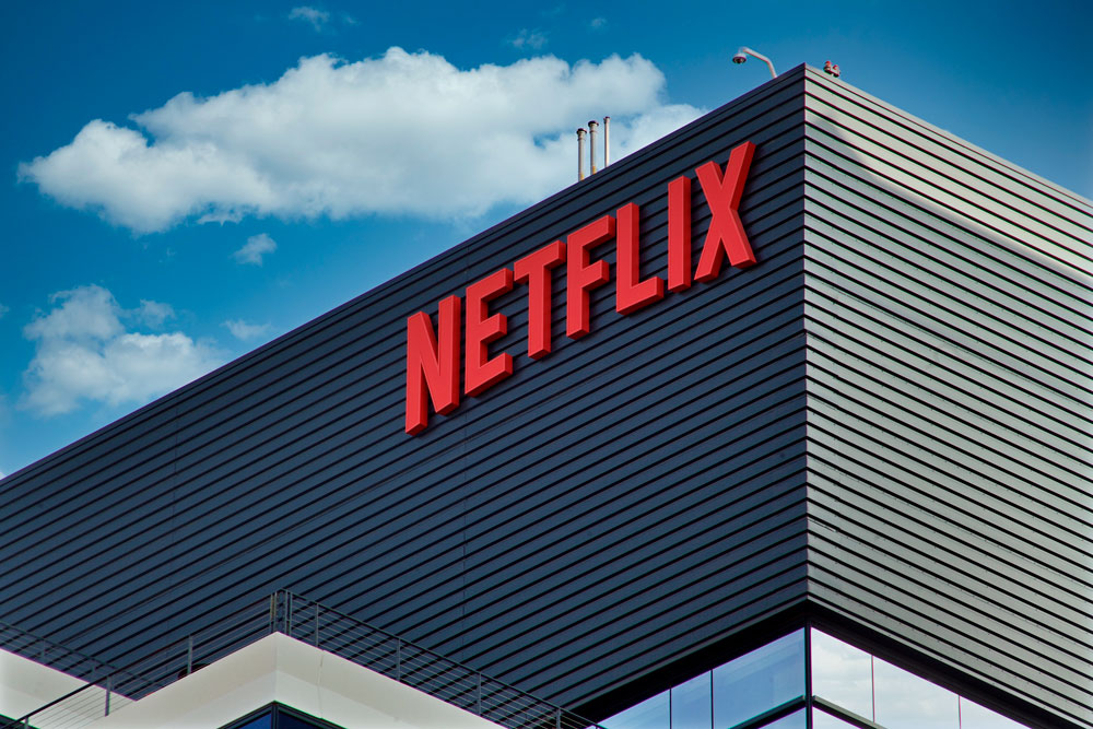 Shopping in a Netflix brick-and-mortar store could happen by 2025